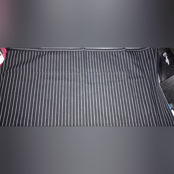 New Half Bistro Apron - Picture 3 of 5